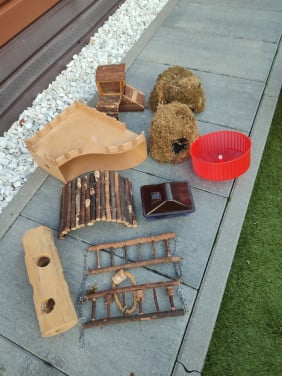 Accessoires voor hamsterkooi
