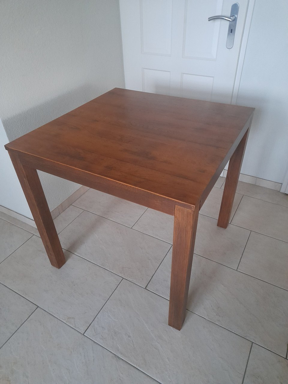 Massief houten tafel 80 x 80 x 76,5H (in goede  staat )  Eiken hout