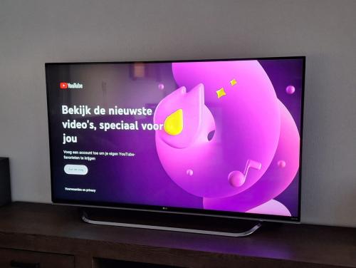 LG Ultra HD 55" 100Hz + magic control