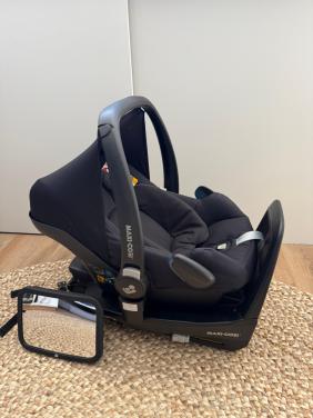 Maxi Cosi Rock + isofix base