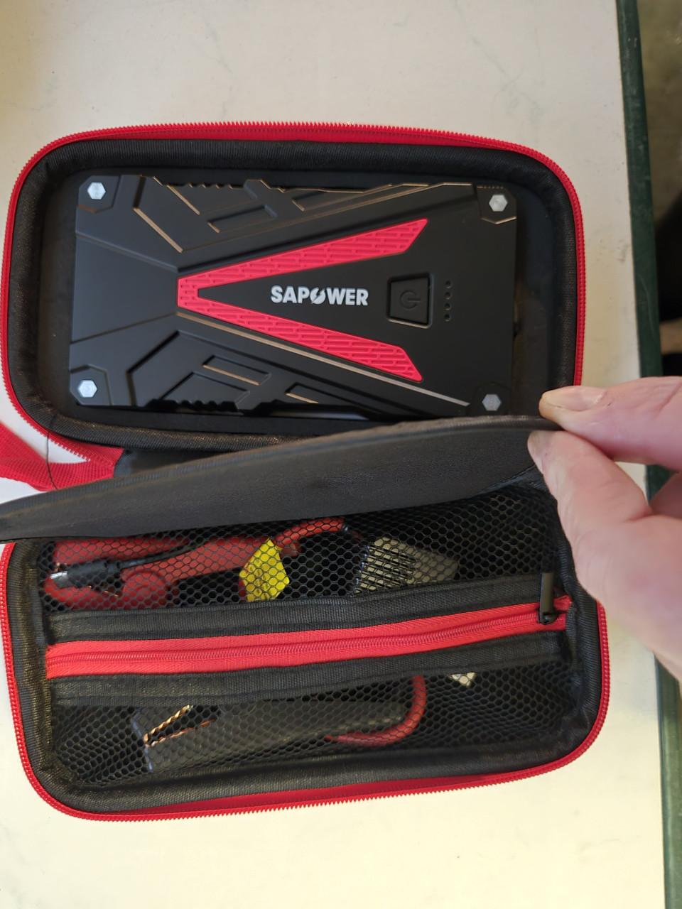 SAPOWER JumpStarter X150 is een draagbare noodstartbooster en powerbank