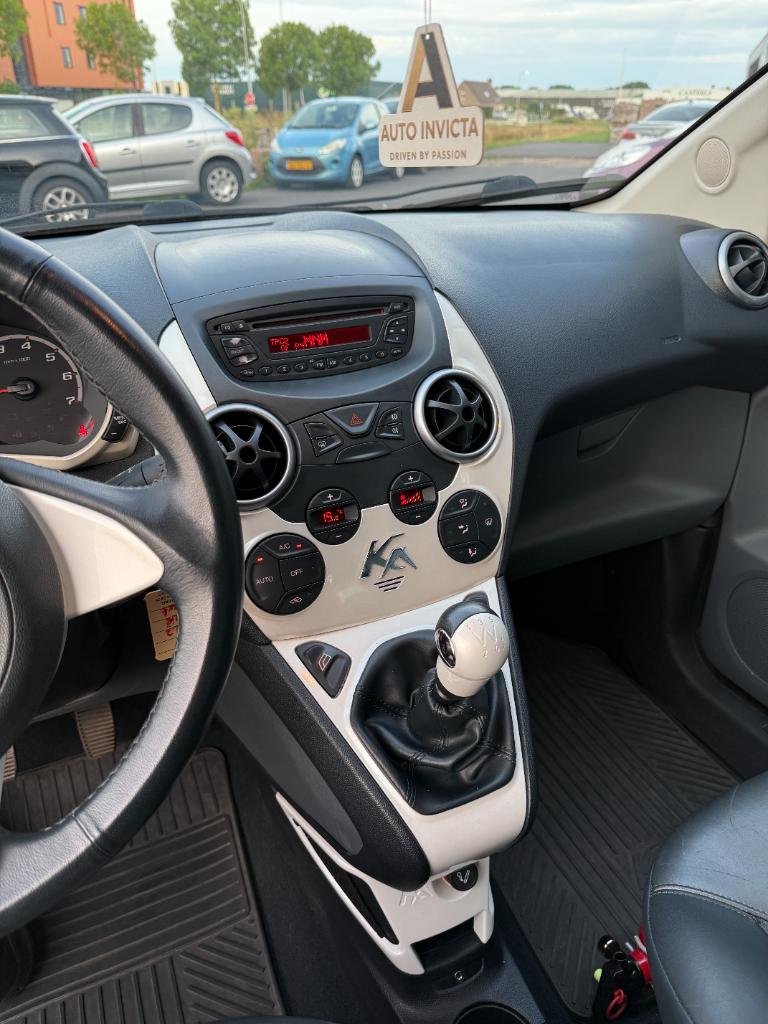 Ford KA 1.2 titanium - full option - lage kmstand