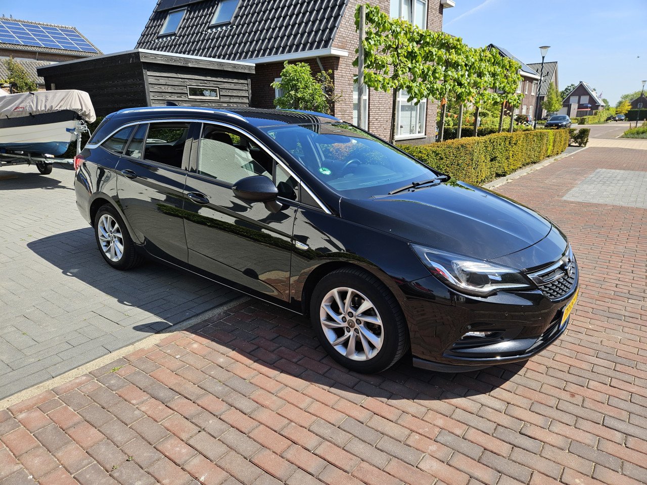 Opel astra sport tourer+