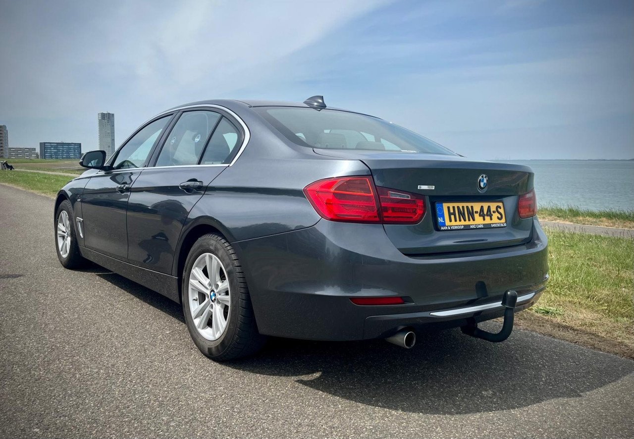Bmw 316d met 89300 km