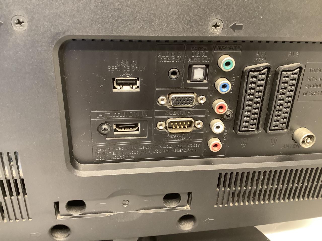 Lcd tv van LG, 22 inch ( ca,55cm )