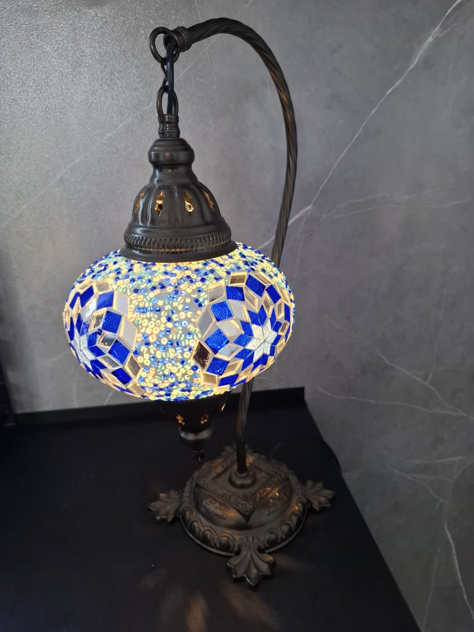 Marokkaanse vloerlamp en tafellamp