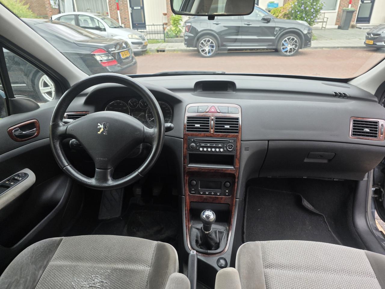 Tekoop zeer nette Peugeot 307 XT 1.6 16V