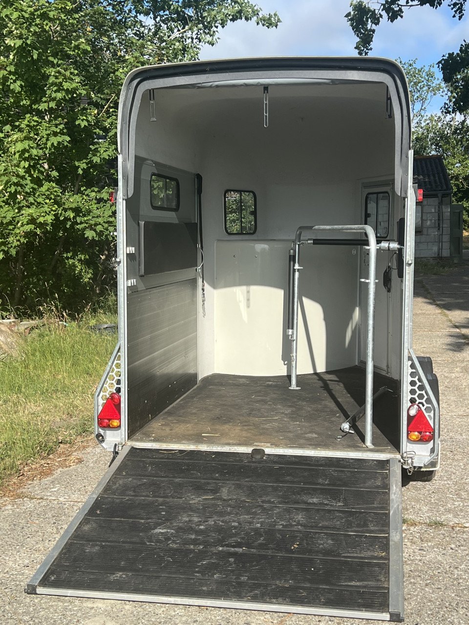 Tweepaardstrailer 2023