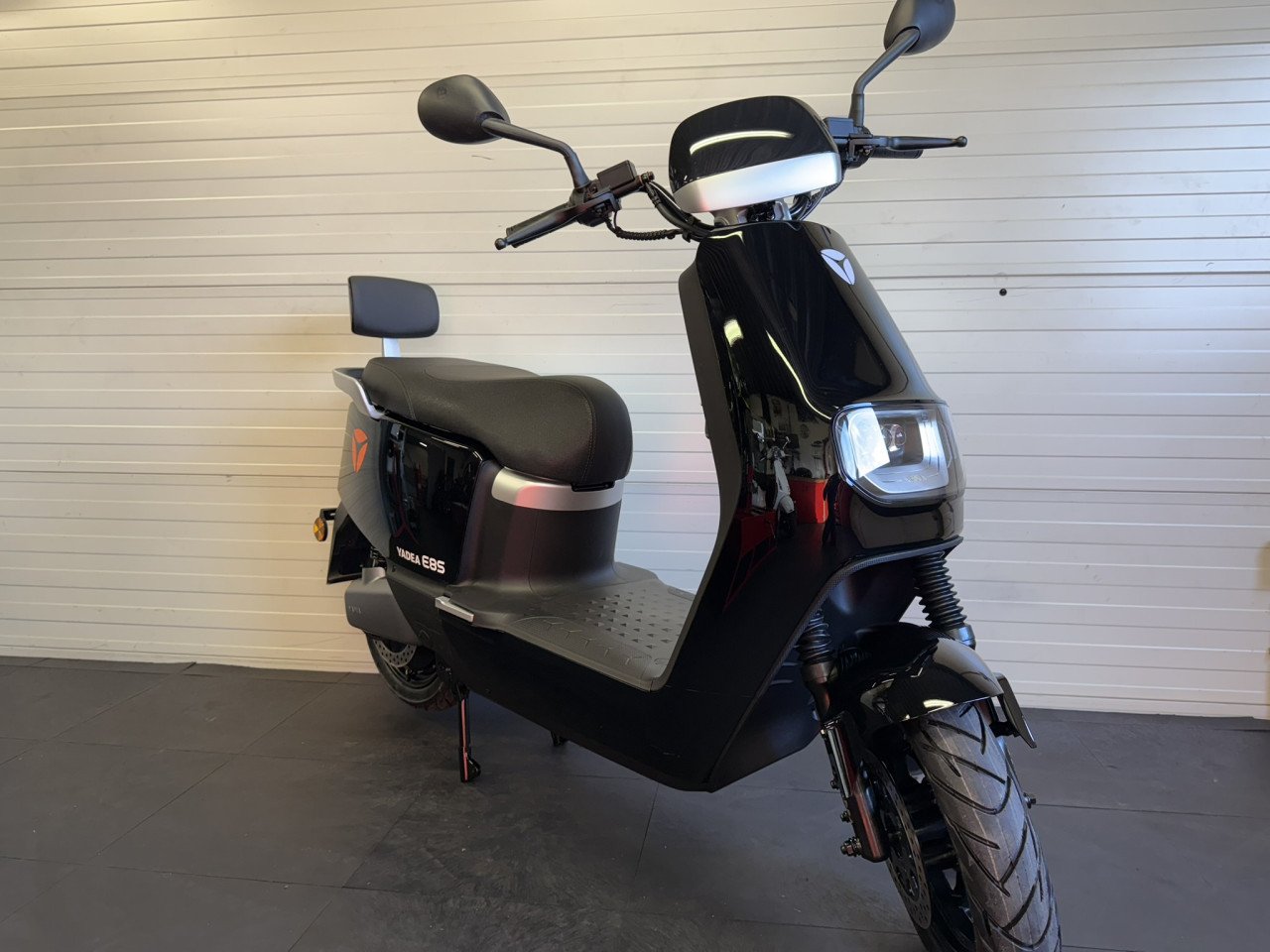 Yadea E8S E-scooter weer op voorraad slechts €1998,- all in!