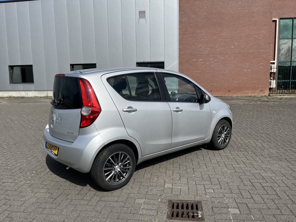 Opel Agila 1.0 berlin 5 drs 45 dkm airco nl l.m.v.
