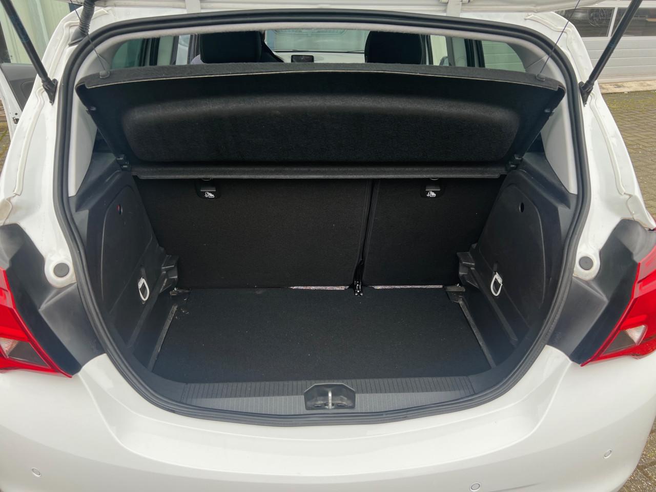 Opel Corsa uit 2018 met slechts 104.300 km