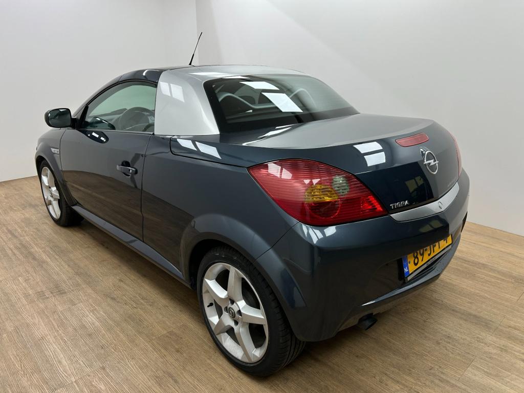 Opel Tigra twintop occasion 1.4-16v temptation | grijs | tweedehands opel t