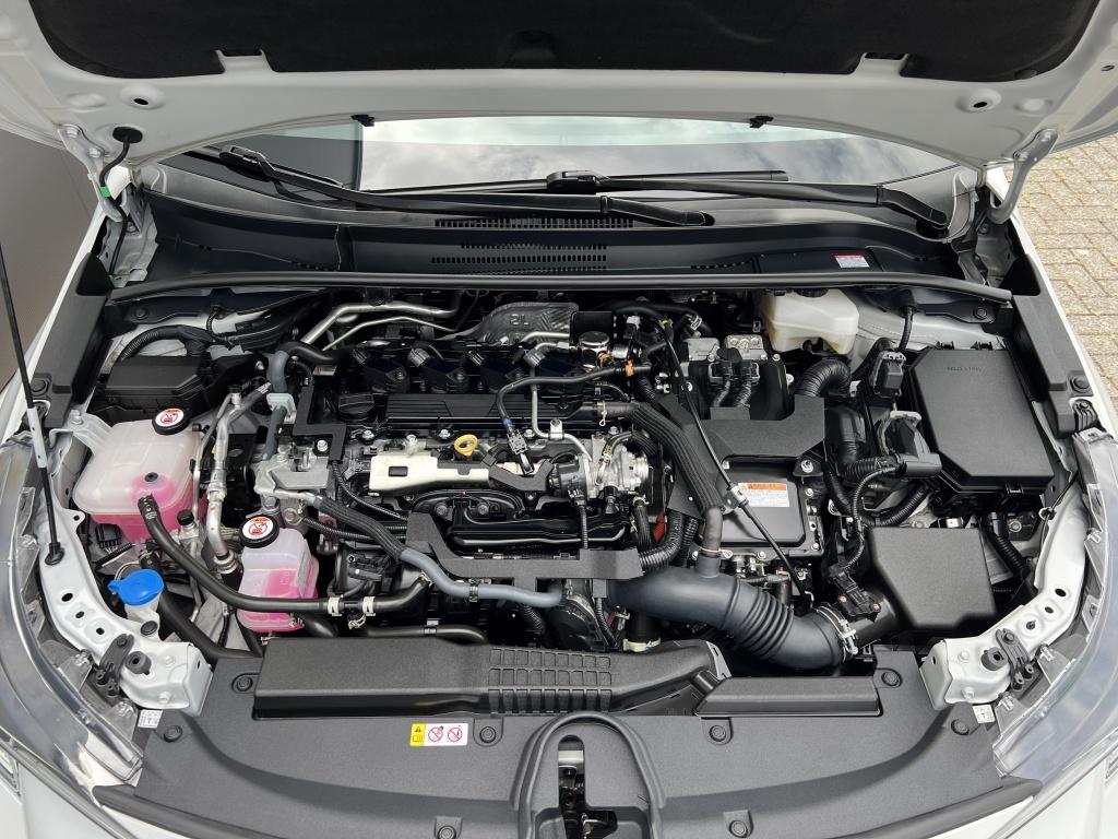 Toyota Corolla Touring Sports 2.0 hybrid gr sport plus | pano | jbl | head 