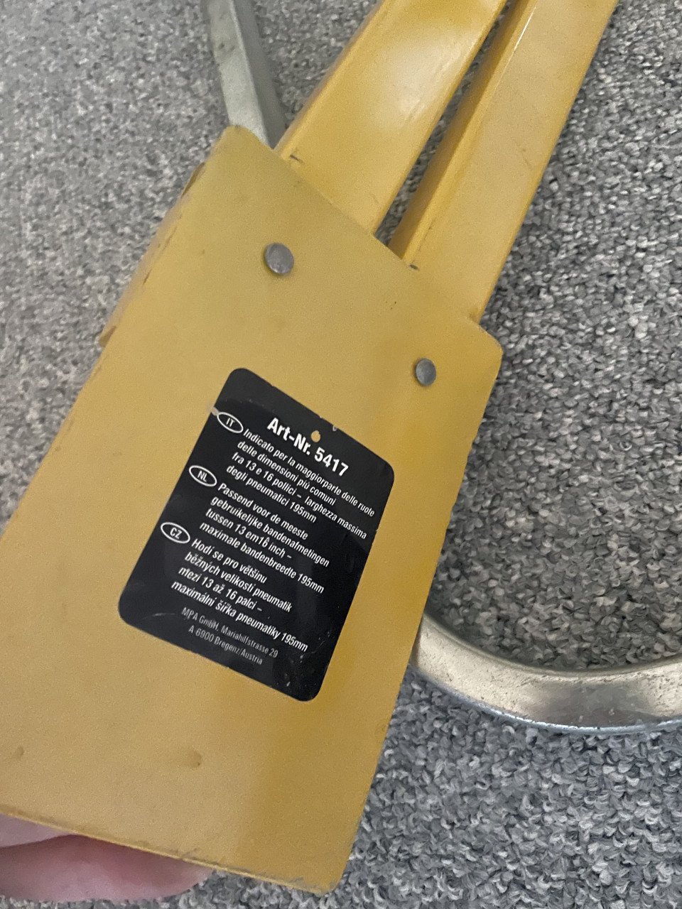 Wielklem voor caravan, aanhanger of auto