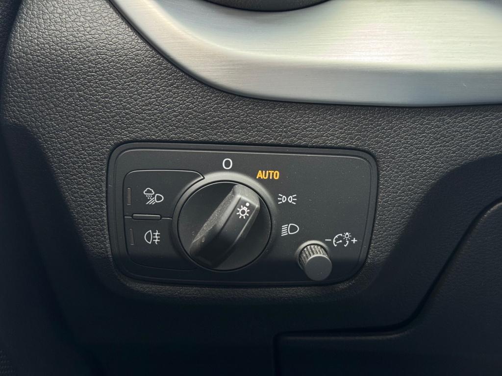 Audi Q2 35 tfsi s-line * virtual cockpit * keyless * matrix led