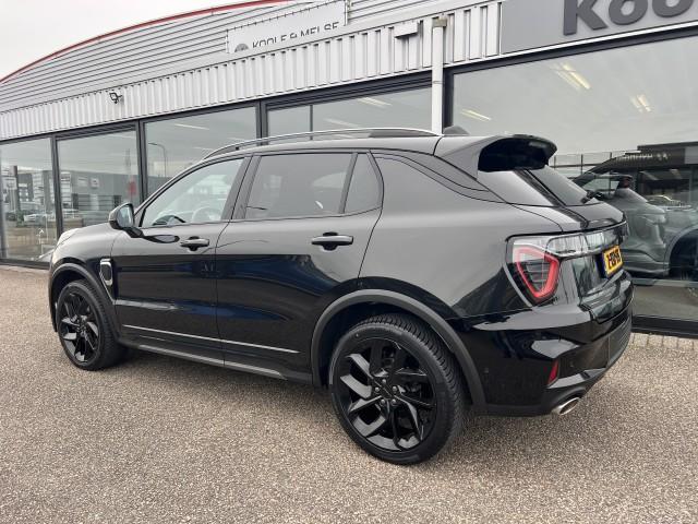 Lynk & Co 01 1.5 261pk phev 7dcth , black edition , panodak , adaptive cc ,