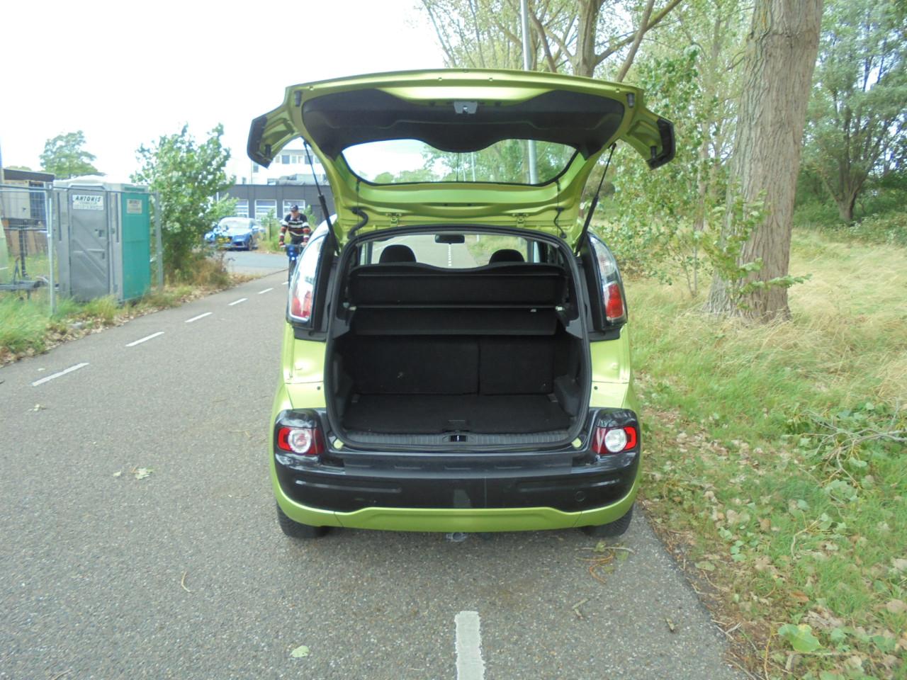 Citroen C3 Picasso 1.4 VTi apk nieuw bij aflevering, 167.591 Km € 2750