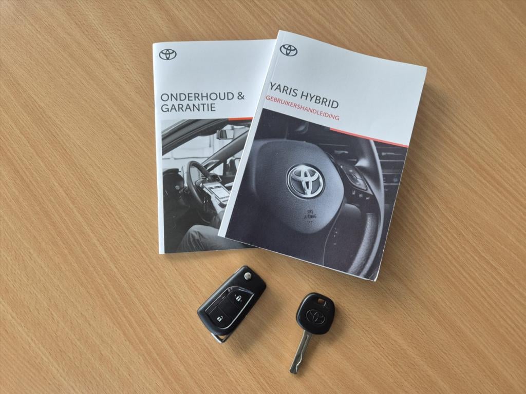 Toyota Yaris 1.5 hybrid active | 1e eigenaar | automaat | navigatie | camer