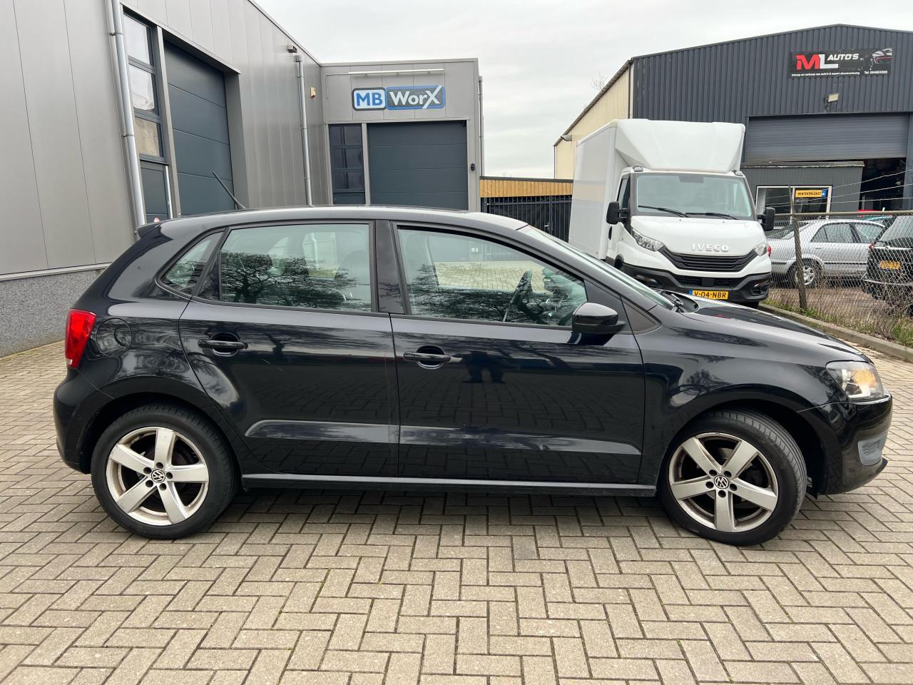Volkswagen Polo 1.2-12V Comfortline Airco/Cruise