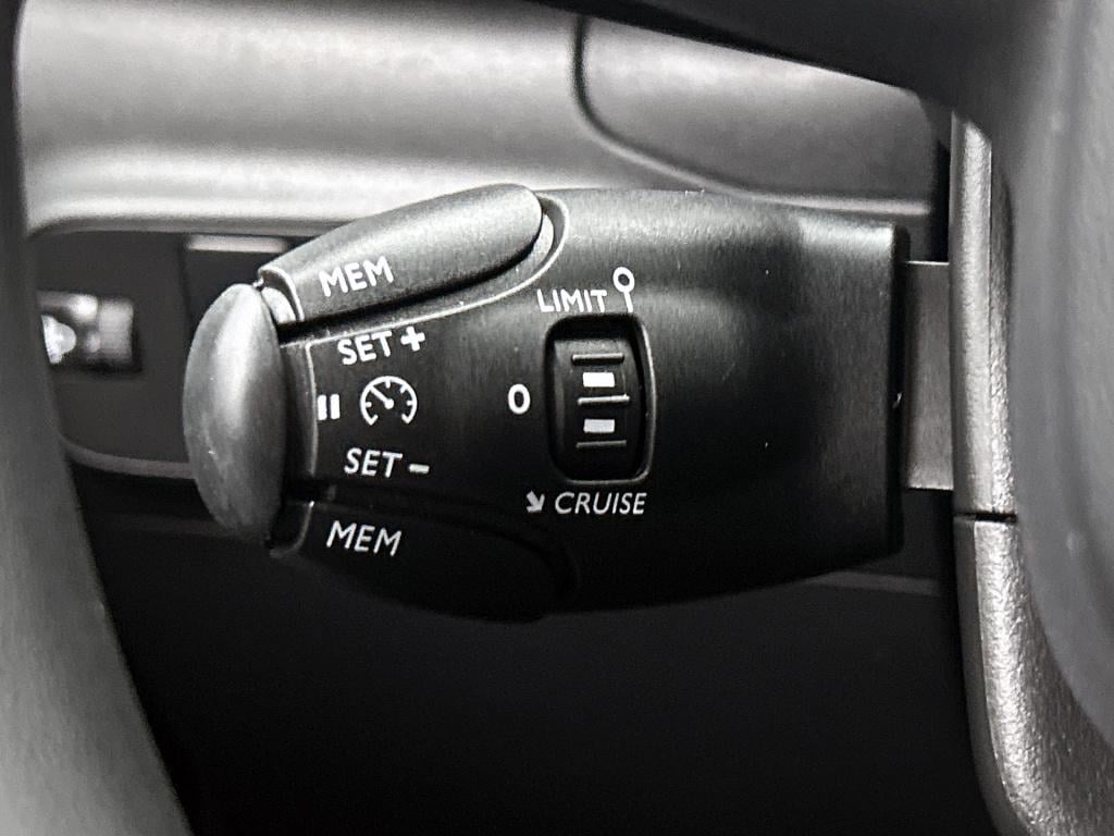 Citroen C3 83 pk shine | rijklaar | stoelverwarming | parkeerhulp | apple c