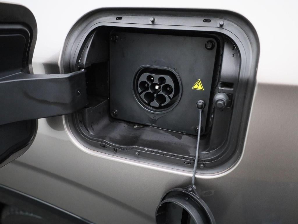 MG Hs phev 1.5 272pk aut. luxury | leder | camera | carplay | adaptieve cru