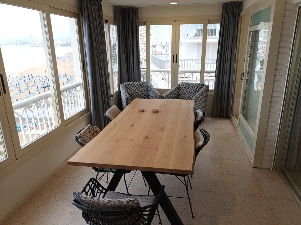 Groot Appartement Benidorm Spanje 2026 te huur april, mei en juni 2026