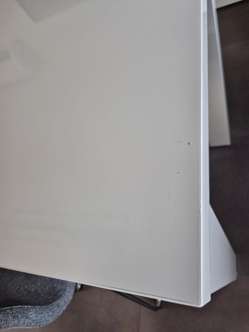 Bartafel met barkrukken