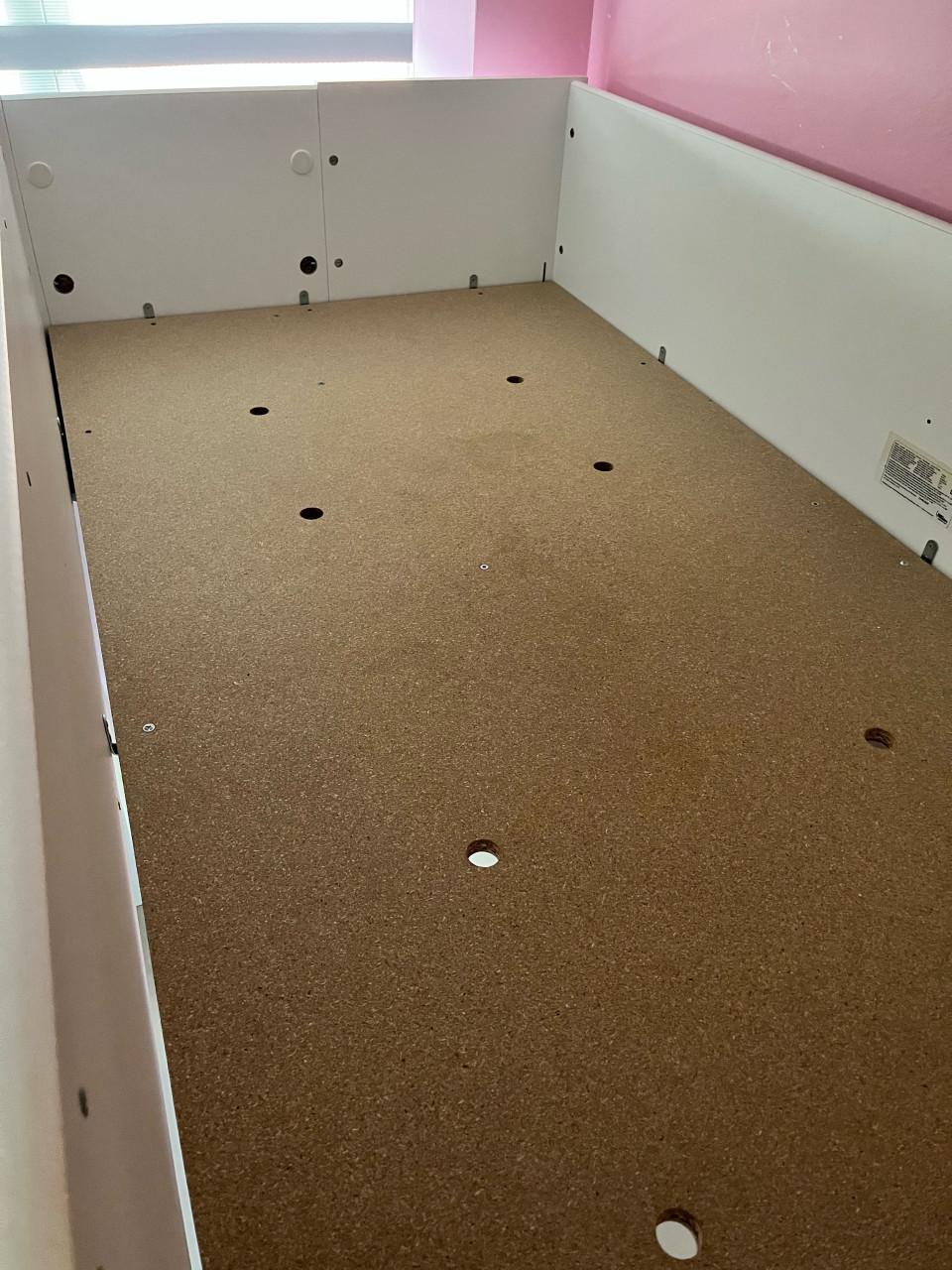 Hoogslaper met kast en bureau 90x200cm