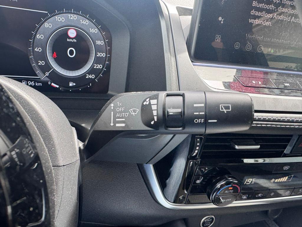 Nissan Qashqai 1.3 mhev xtronic n-connecta