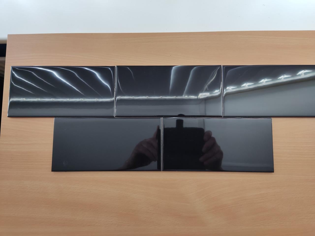 4 m2 Zwart Glans Mosa Tegel 20x10 cm