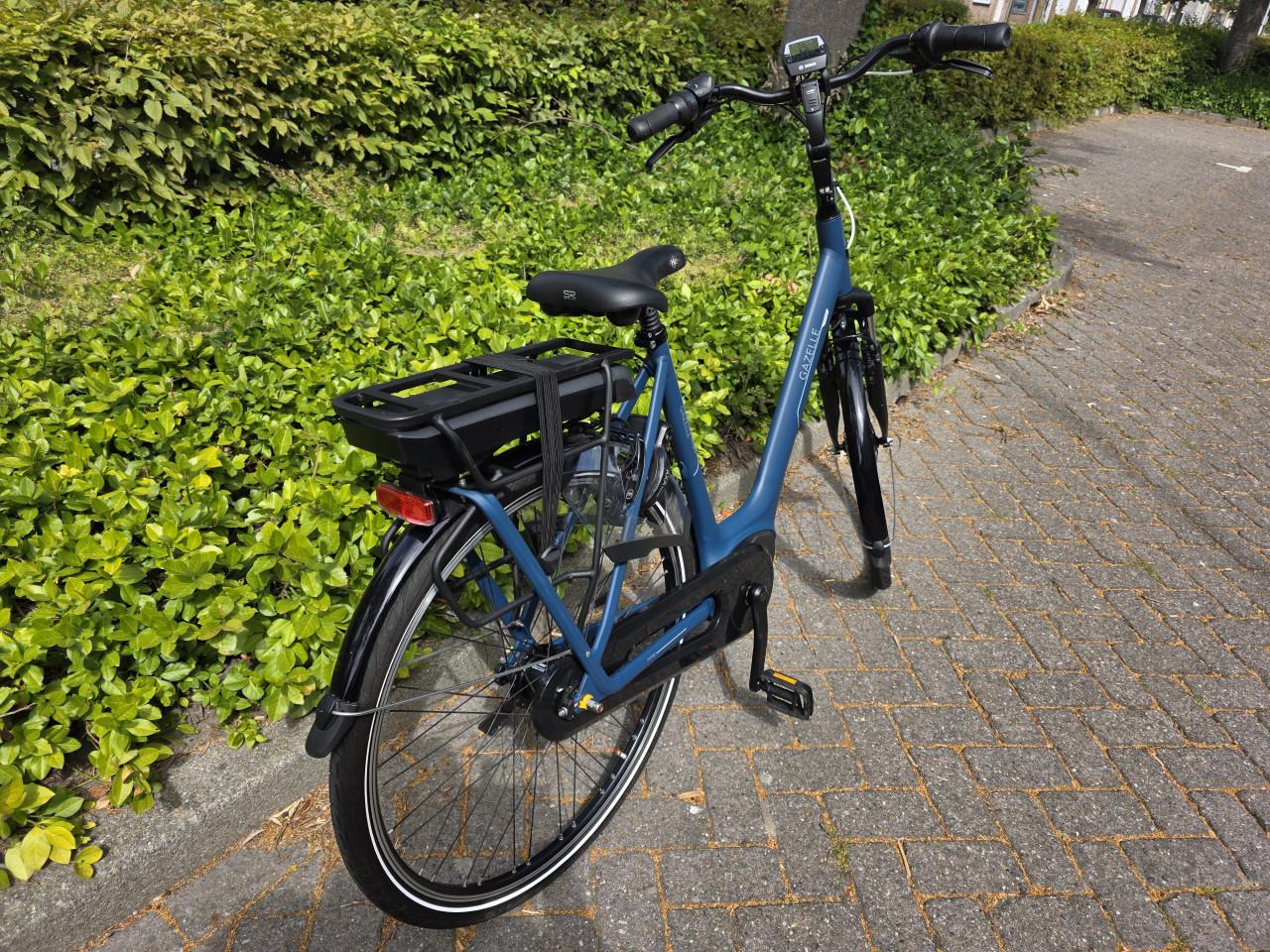 Schitterende Gazelle Orange met Bosch middenmotor