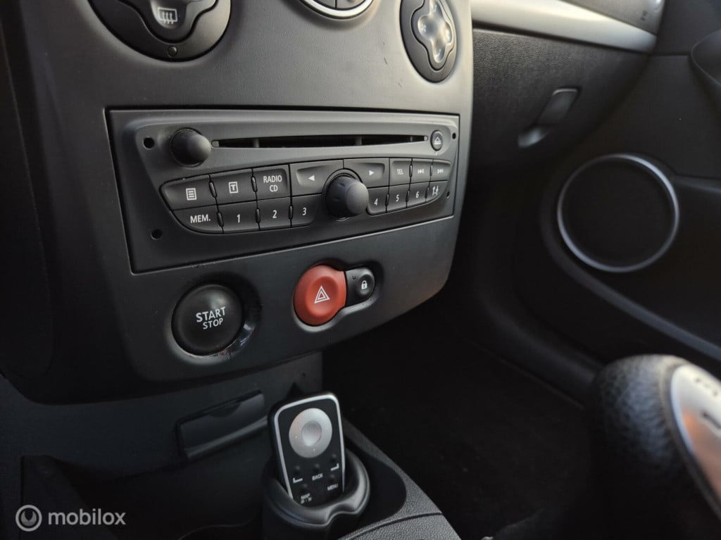 Renault Clio 1.2 tce dynamique / origineel nl / dealeronderhouden / airco /
