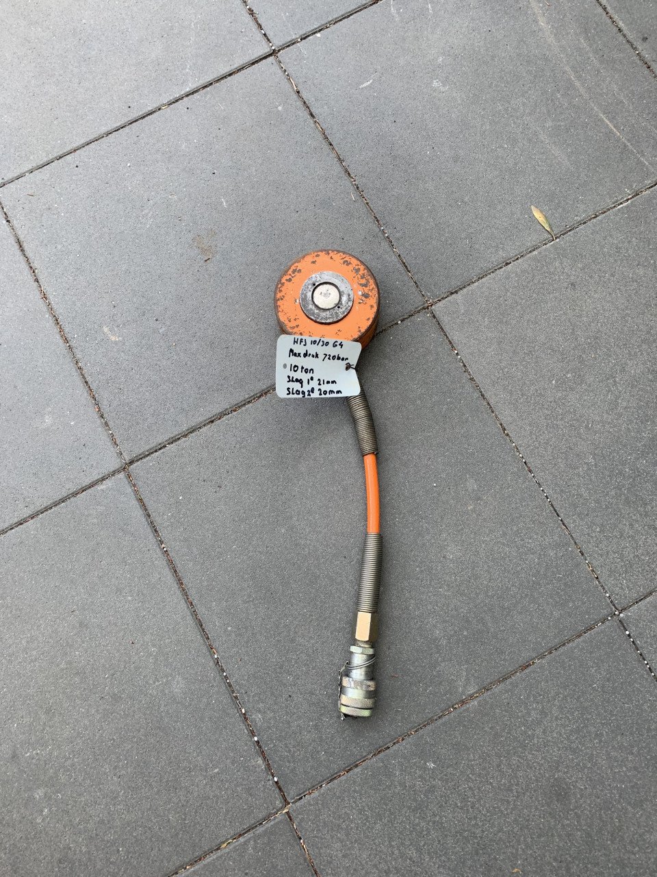 Telescope cilinder