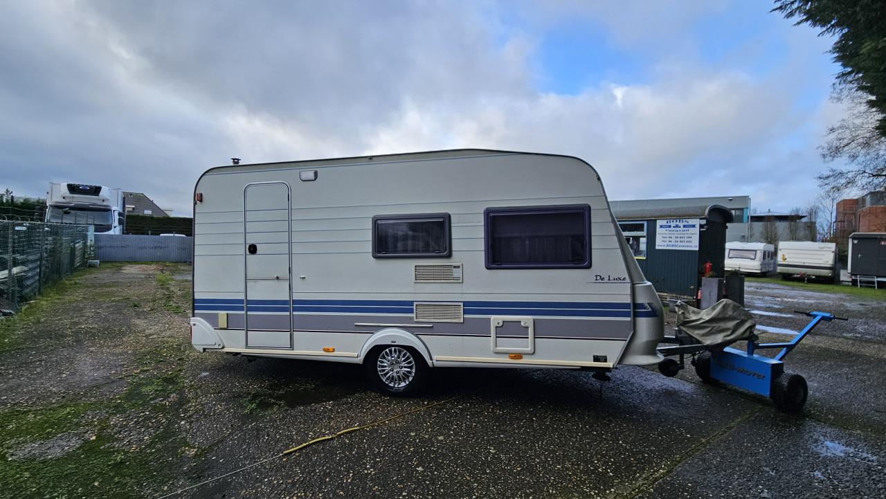 Keurige Hobby DE Luxe van 1999 met Isabella voortent + fietsendrager