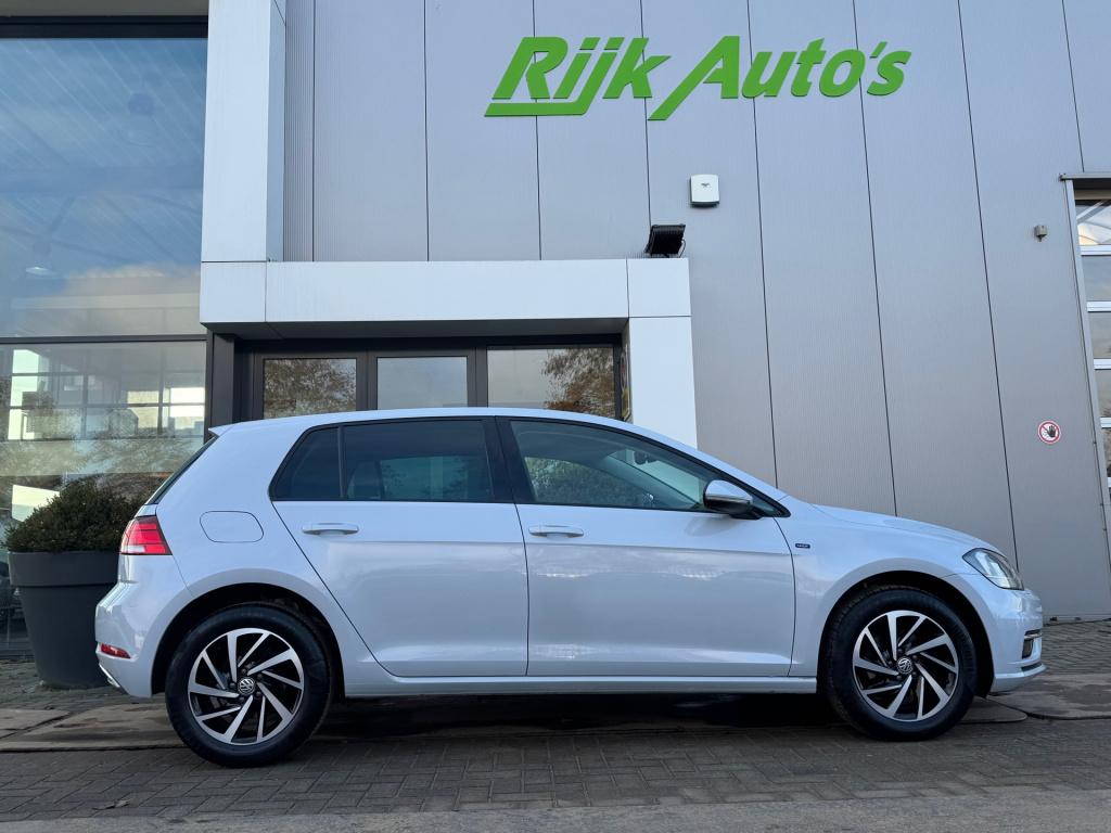 Volkswagen Golf 1.0 tsi join * virtual cockpit * navigatie * stoelverwarmin