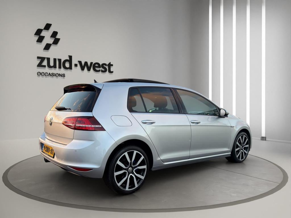 Volkswagen Golf 1.4 tsi gte pano camera acc