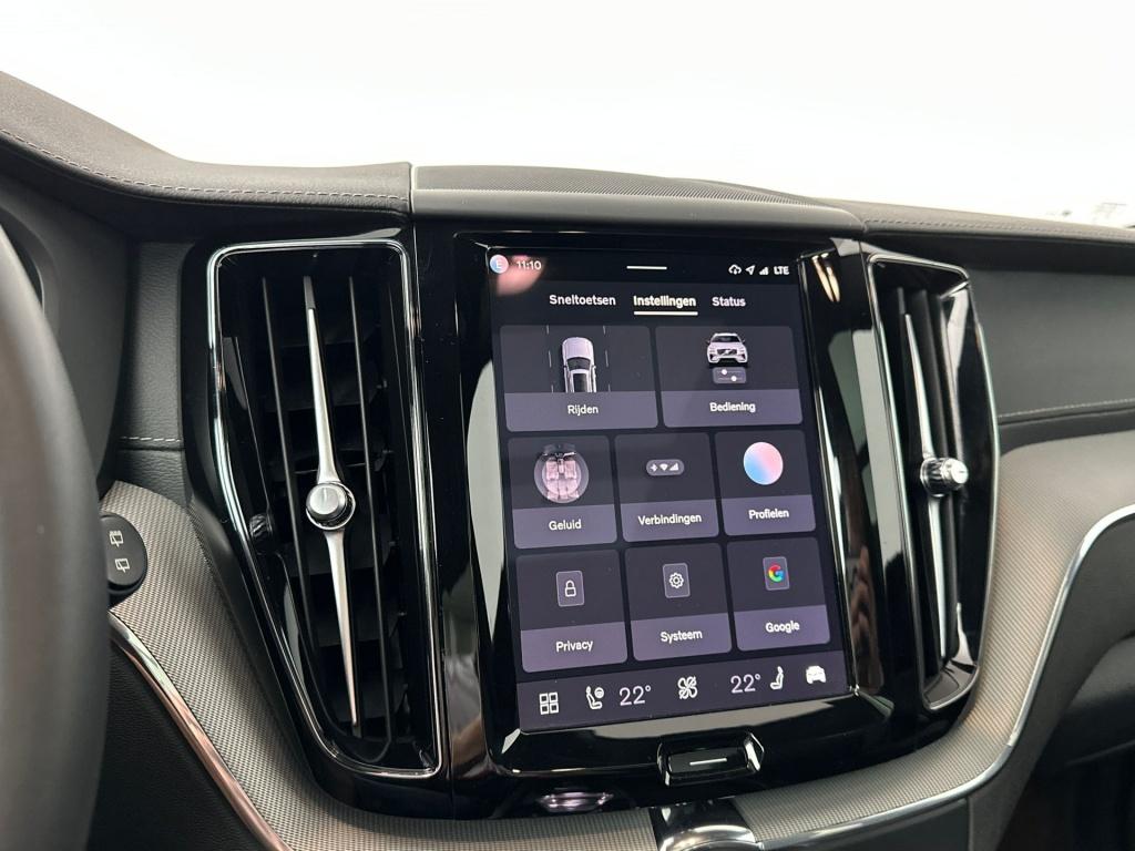 Volvo XC60 t6 398pk recharge plus dark| adap.cruise| 360camera| pano| awd