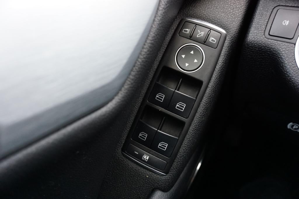 Mercedes-Benz C-Klasse 180 cdi blueefficiency business class avantgarde cli