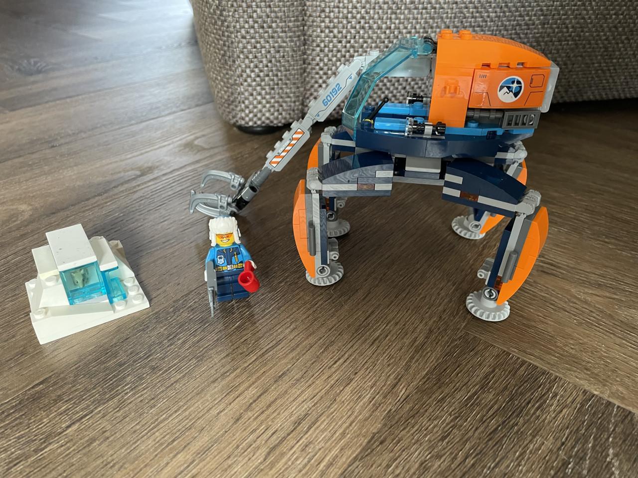 Lego City: Poolijscrawler 60192