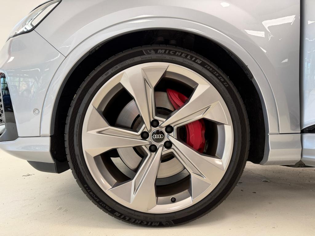 Audi Q7 60 tfsi e quattro competition panoramadak | b&o | rs stoelen | nigh