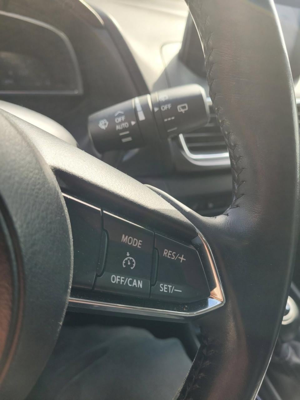 Mazda 3 2.0 skyactiv-g 120 skylease