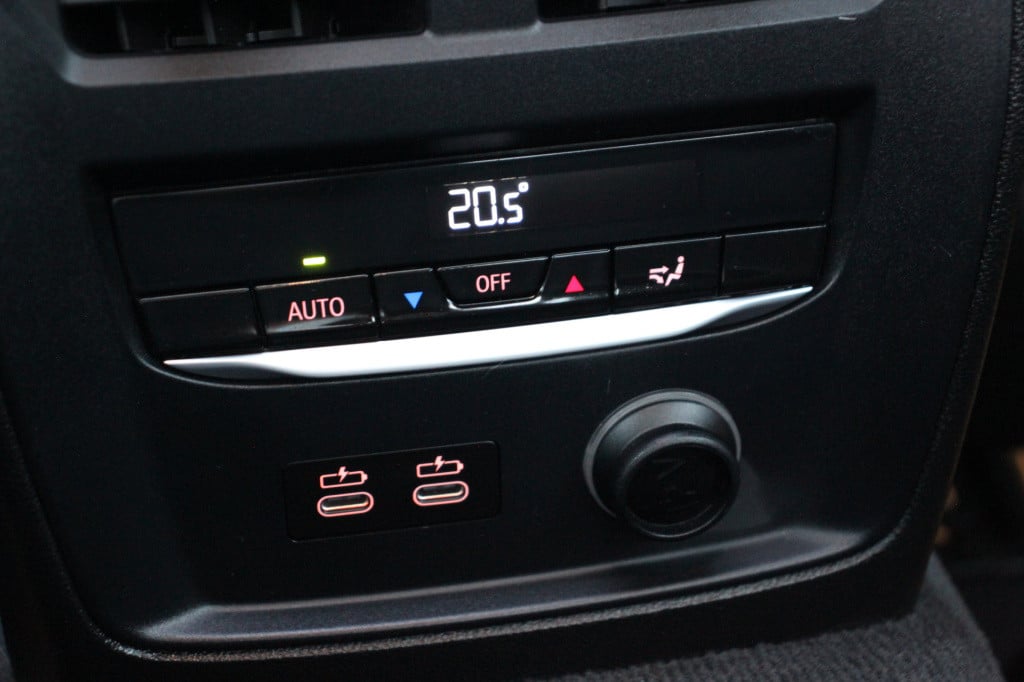 BMW 3-serie 330e high executive m-sport | schuifdak | laser | h&k | el. sto