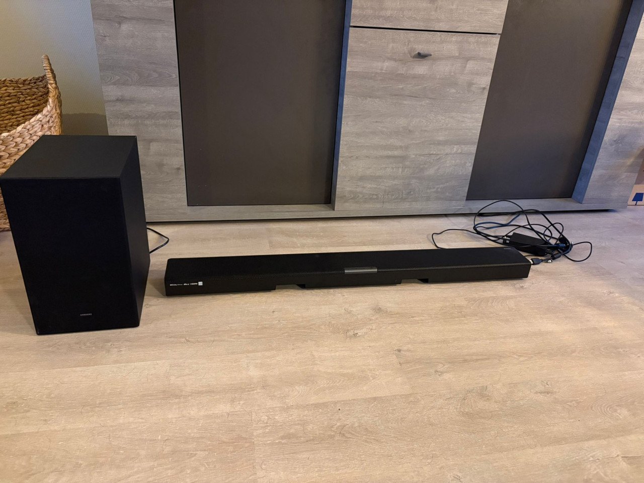 Samsung Soundbar en subwoofer