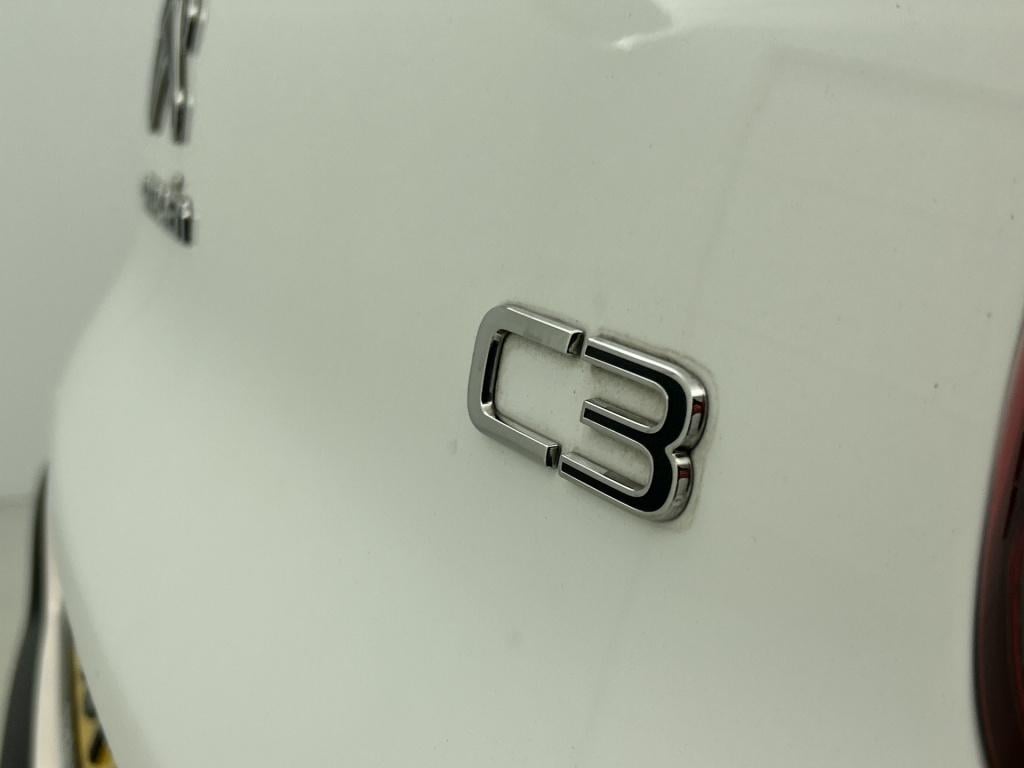 Citroen C3 82 pk shine | rijklaar | camera | navigatie | 17" lmv |