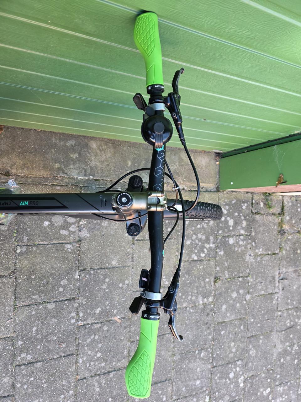 CUBE | AIM PRO | 27.5 INCH | FRAME 36 CM | NETTE STAAT!