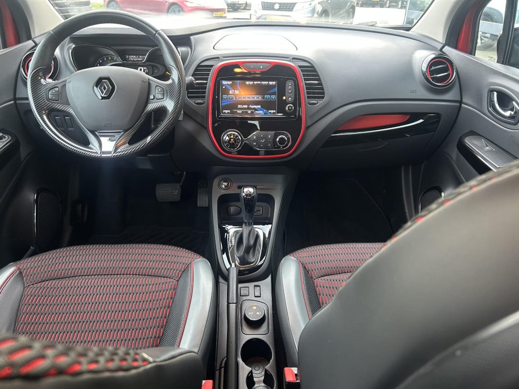 Renault Captur 1.2 tce helly hansen automaat