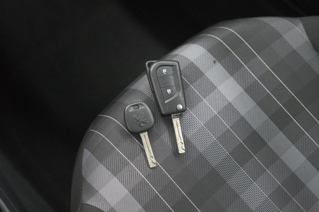 Peugeot 108 1.0 e-vti active | camera | apple carplay | airco | 5 deurs