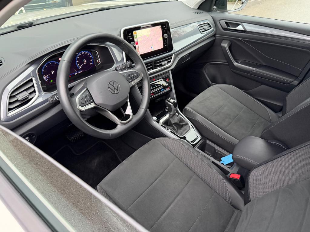 Volkswagen T-roc 1.5 tsi 150pk dsg style carplay | camera | keyless | elek.