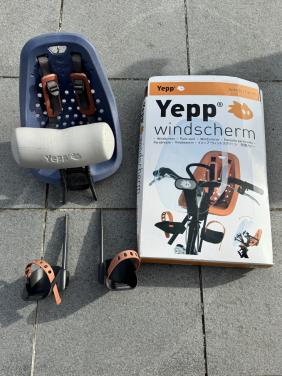 YEPP fietsstoel voor met hoofdkussentje en windscherm