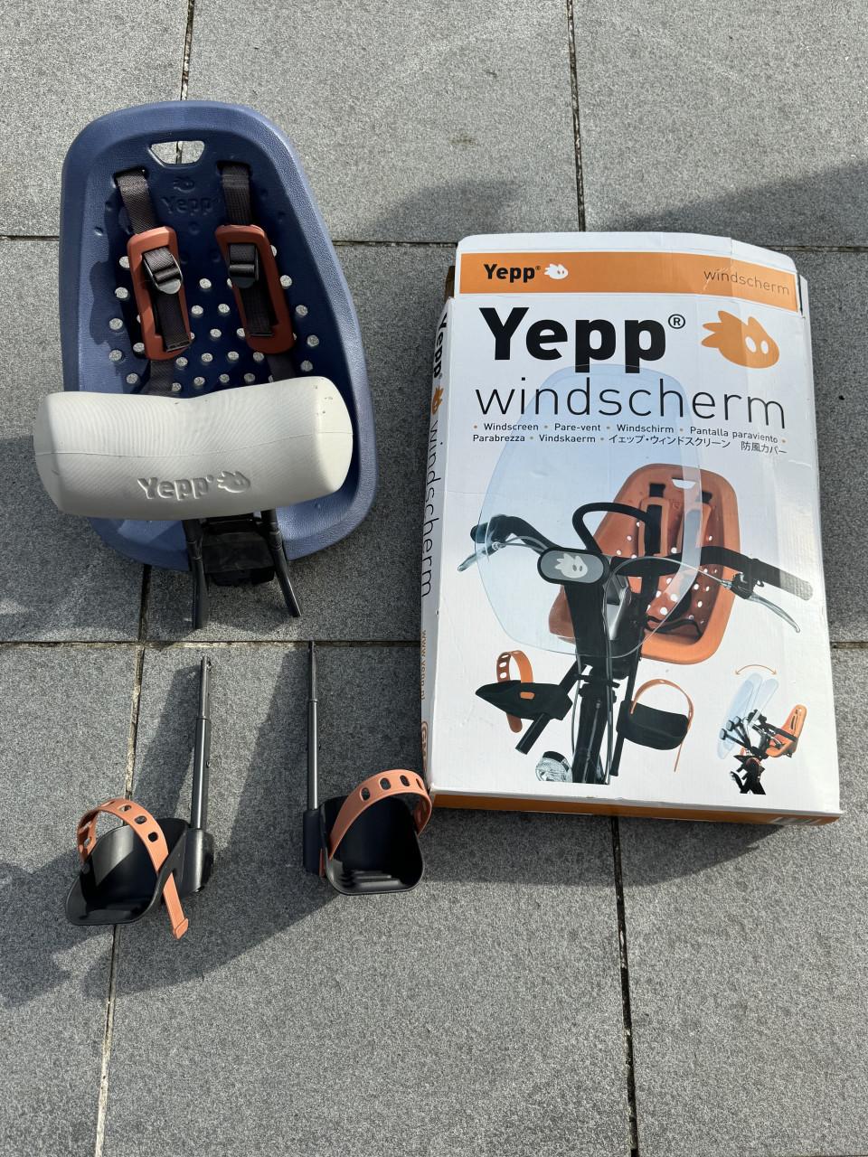 YEPP fietsstoel voor met hoofdkussentje en windscherm